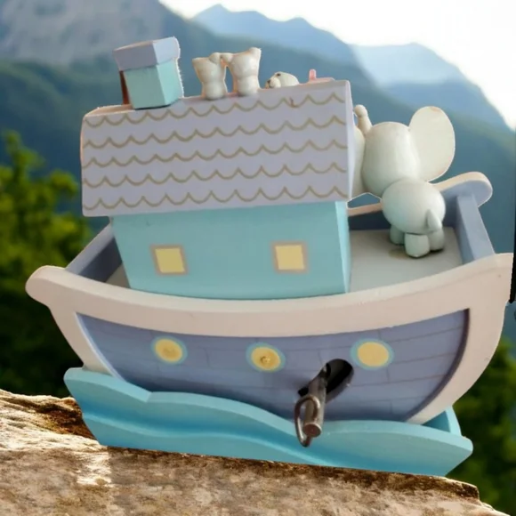Vintage 1991 Precious Moments NOAHS ARK WOODEN ACTION MUSICAL - Picture 3 of 6